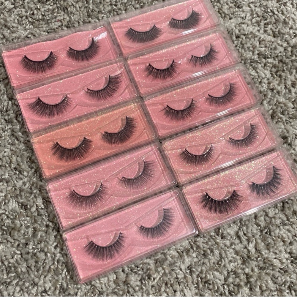 Lashes